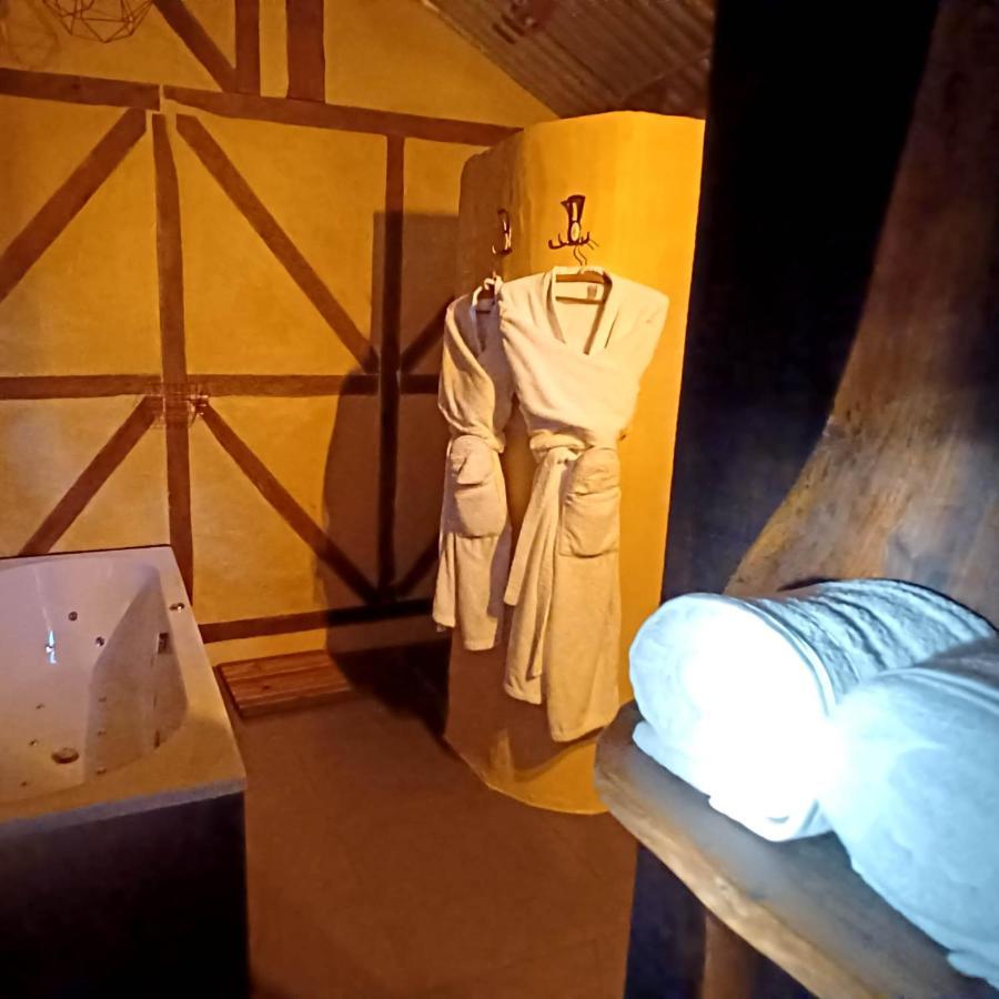 La Cabane Du Coing Visé Exteriér fotografie