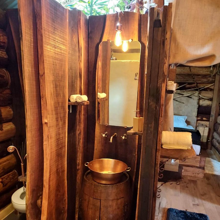 La Cabane Du Coing Visé Exteriér fotografie